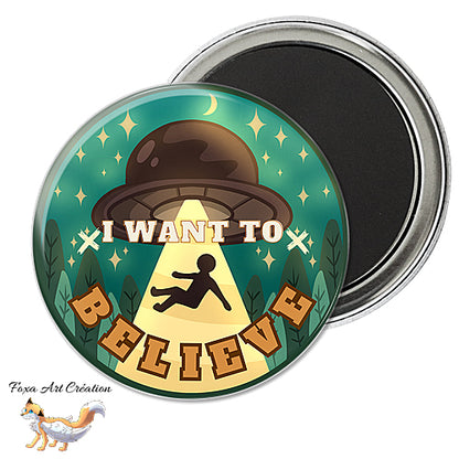 Badge, Magnet pins I want to believe, ovni ufo, extraterrestre, forêt