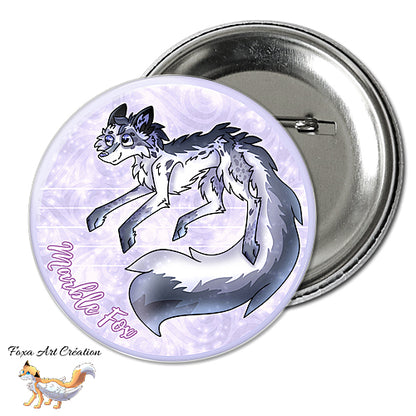 Badge, Magnet pins Renard Marbré "Marble Fox", fond rose