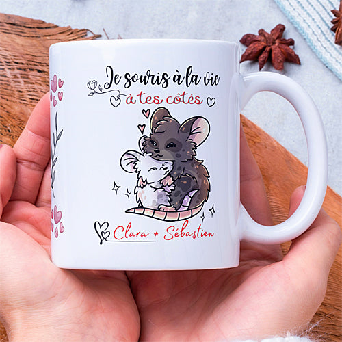 Mug Souris Amoureuses Prénoms, tasse personnalisable couple, "je souris à la vie à tes côtés"